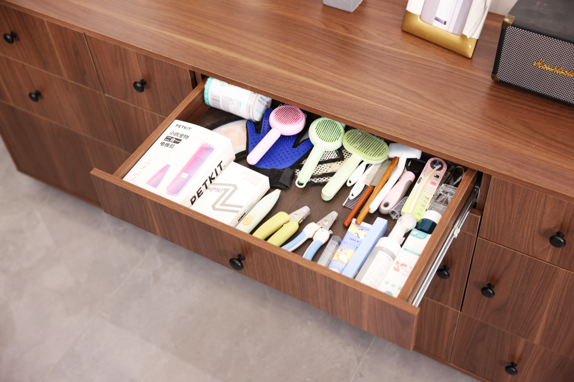 cat litter furniture box with drawers