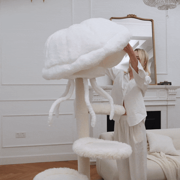 The senior cat condo is detachable and stackable, and can be assembled by DIY.